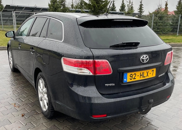 Toyota Avensis cena 32900 przebieg: 248000, rok produkcji 2010 z Piechowice małe 137